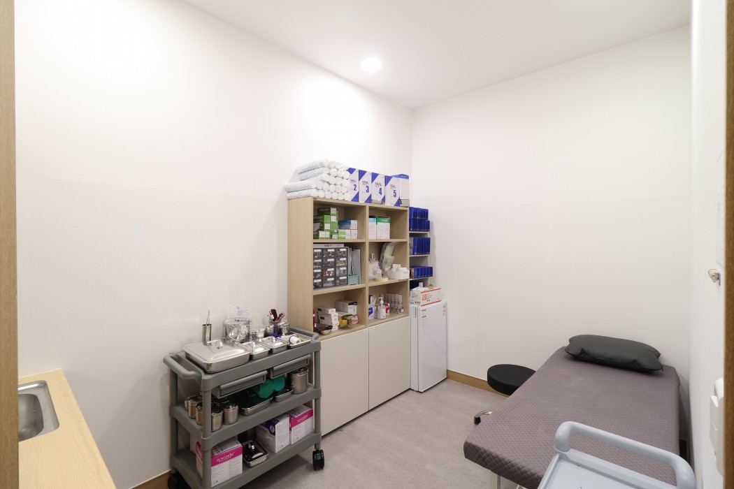 수원반듯한정형외과 이미지 19