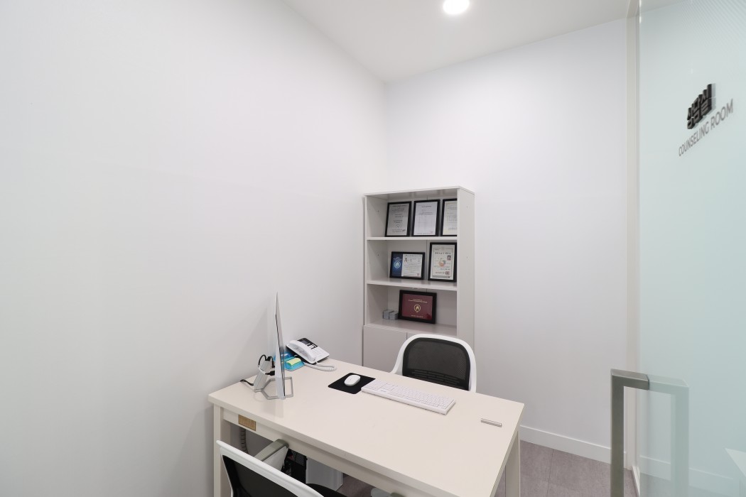 수원반듯한정형외과 이미지 23